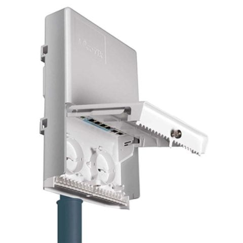 Διακόπτης Mikrotik CSS610-1Gi-7R-2S+OUT Gigabit Ethernet Λευκό