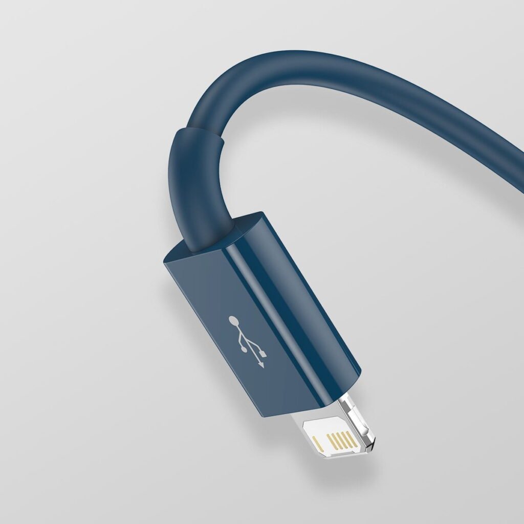 USB to micro USB / USB-C / Lightning