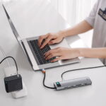 USB-C to 3x USB 3.0 + 2x HDMI + USB-C PD + Ethernet RJ45 + microSD/SD + VGA + AUX