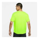 Kοντομάνικο Aθλητικό Mπλουζάκι Nike Dri-FIT Miler Κίτρινο