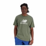 Ανδρική Μπλούζα με Κοντό Μανίκι New Balance Essentials Stacked Logo Πράσινο