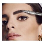 Eyeliner για τα Φρύδια L'Oréal Paris Micro Tatouage Shade Ξανθό Σκούρο