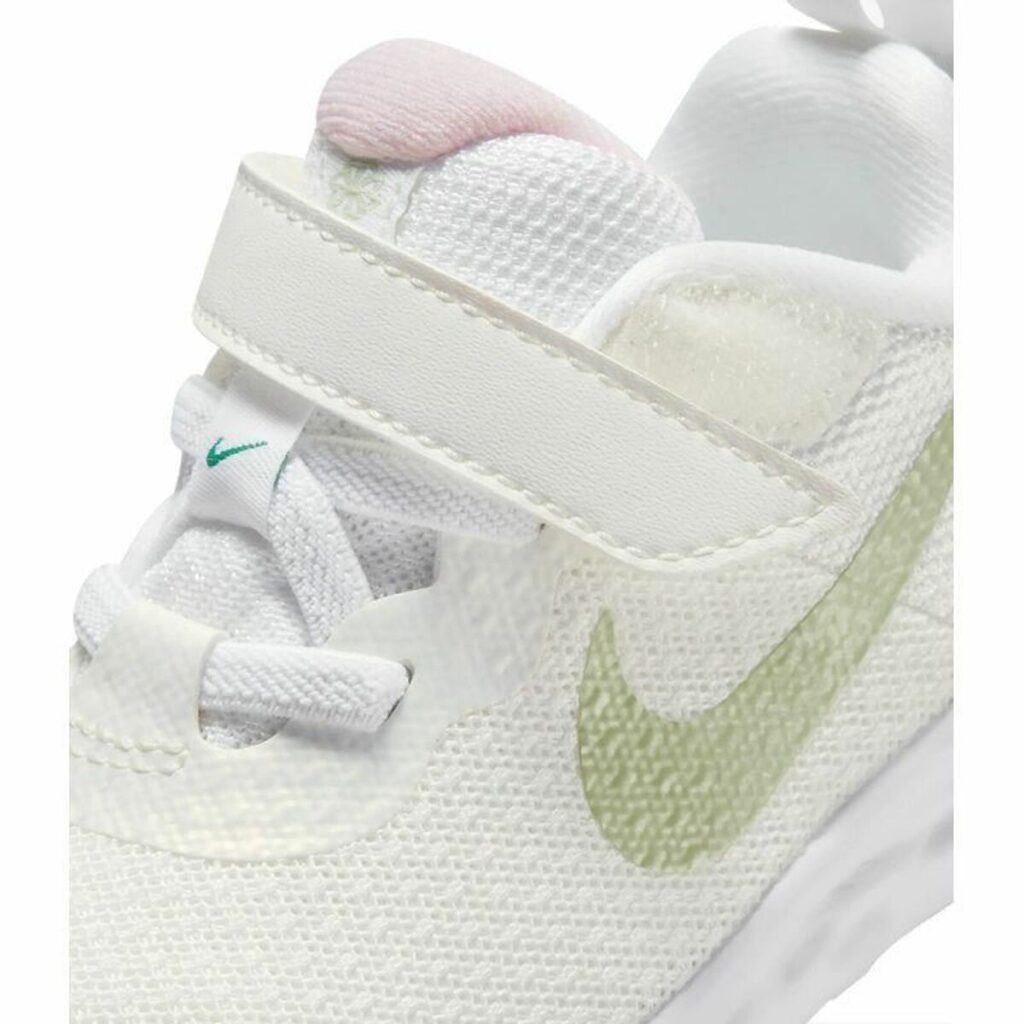 Παιδικά Aθλητικά Παπούτσια Nike Revolution 6  Λευκό