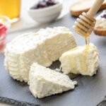 Καλούπι για να φτιάξετε φρέσκο ​​τυρί με εγχειρίδιο και συνταγές Freashy InnovaGoods