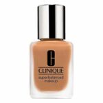 Υγρό Μaκe Up Superbalanced Clinique 8000700 15 golden 5 ml