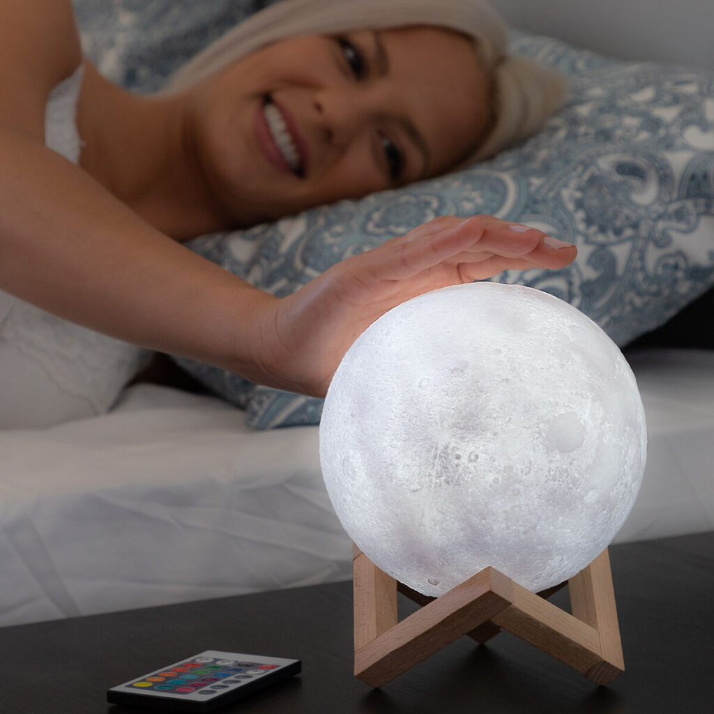 επαναφορτιζόμενη λάμπα LED φεγγάρι Moondy InnovaGoods