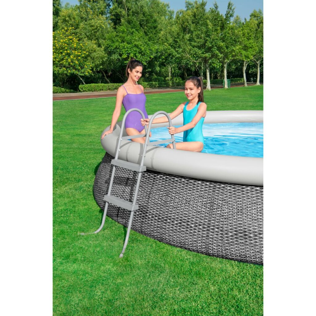 Σκάλα για την πισινα Bestway 84 cm
