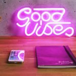 Φωτιστικά Μπαταρίας & Ηλιακά Lampe Tube Led Good Vibes Usb M8 La10471