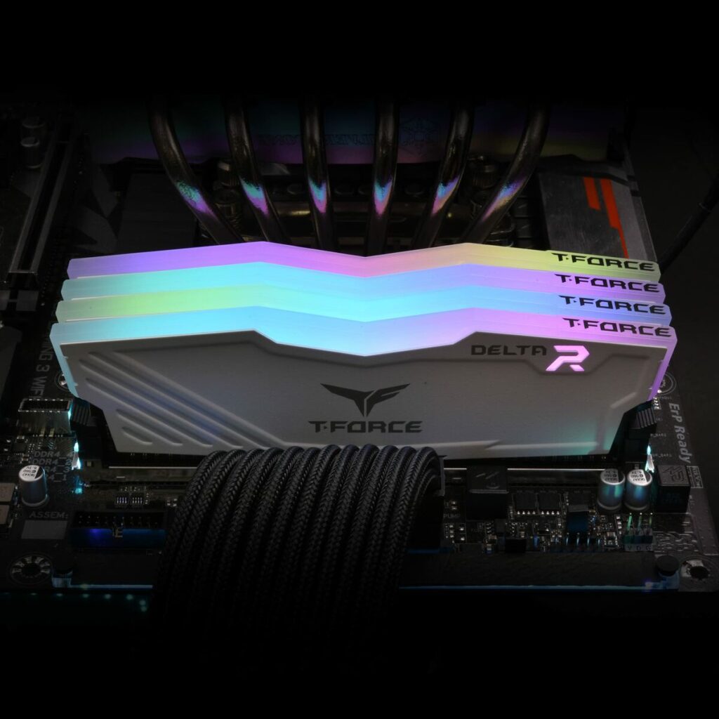 Μνήμη RAM Team Group TF4D416G3600HC18JDC01 16 GB DDR4 3600 MHz CL42