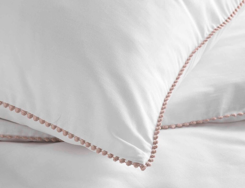 Σετ Παπλωματοθήκη-Μαξιλαροθήκη Noemie Douceur D'intérieur - 220X240Cm - 3 Τμχ