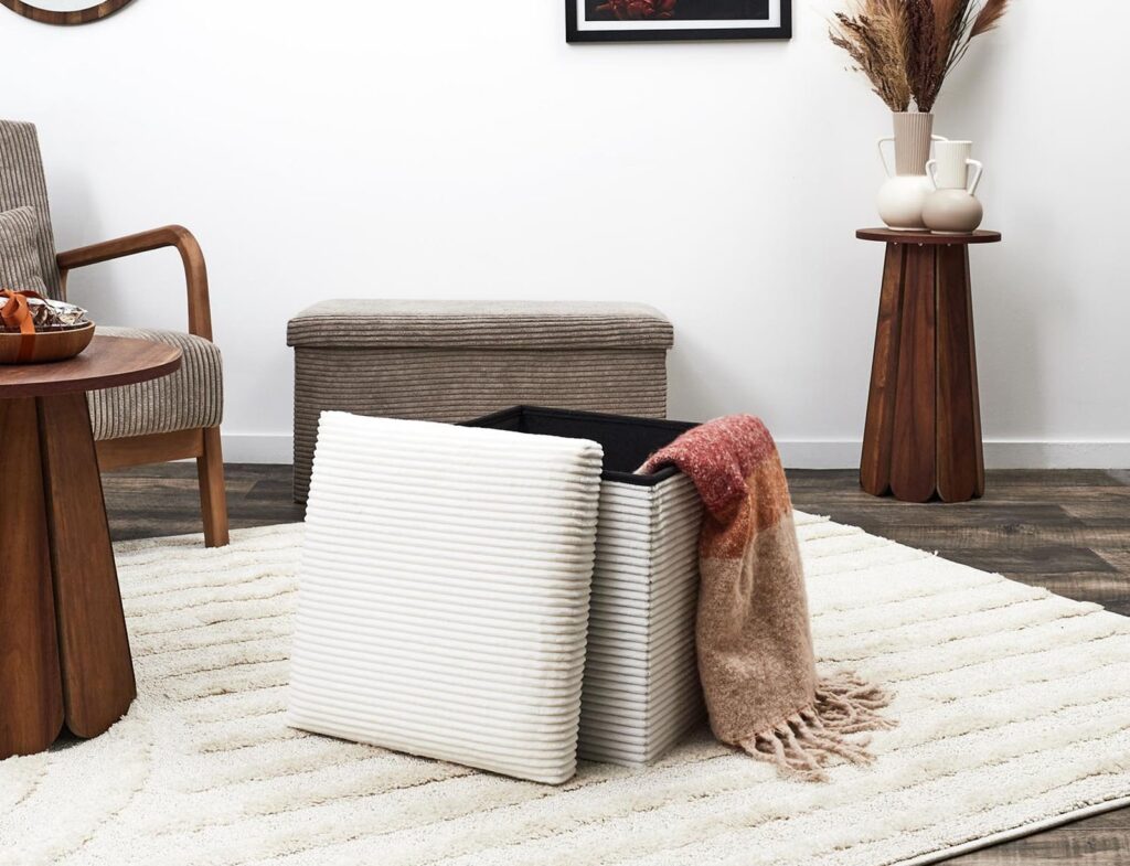 Σκαμπό & Πουφ Folding Chest Pouffe Scott Beige