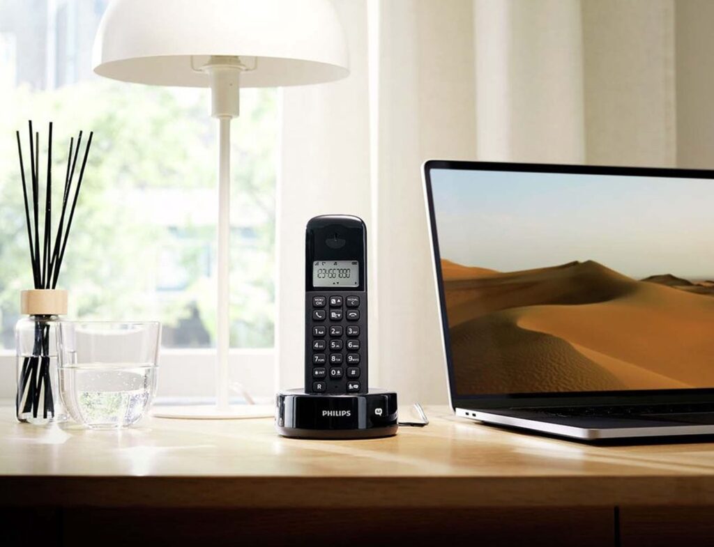 Σταθερά Τηλέφωνα Ασύρματα / Ενσύρματα Cordless Phone 230V D1651B/01 Philips