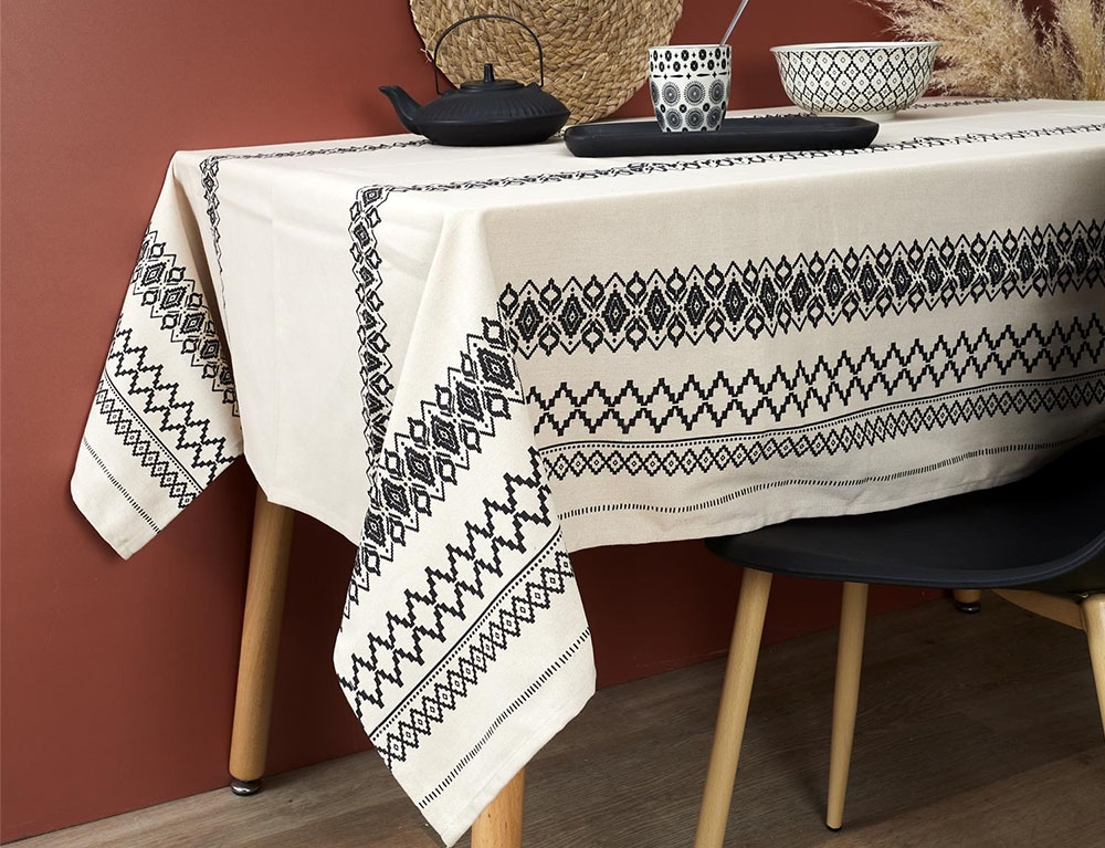 Τραπεζομάντηλα & Πετσέτες Δειπνου Ethnic Printed Cotton Tablecloth 140X250Cm Tx9370