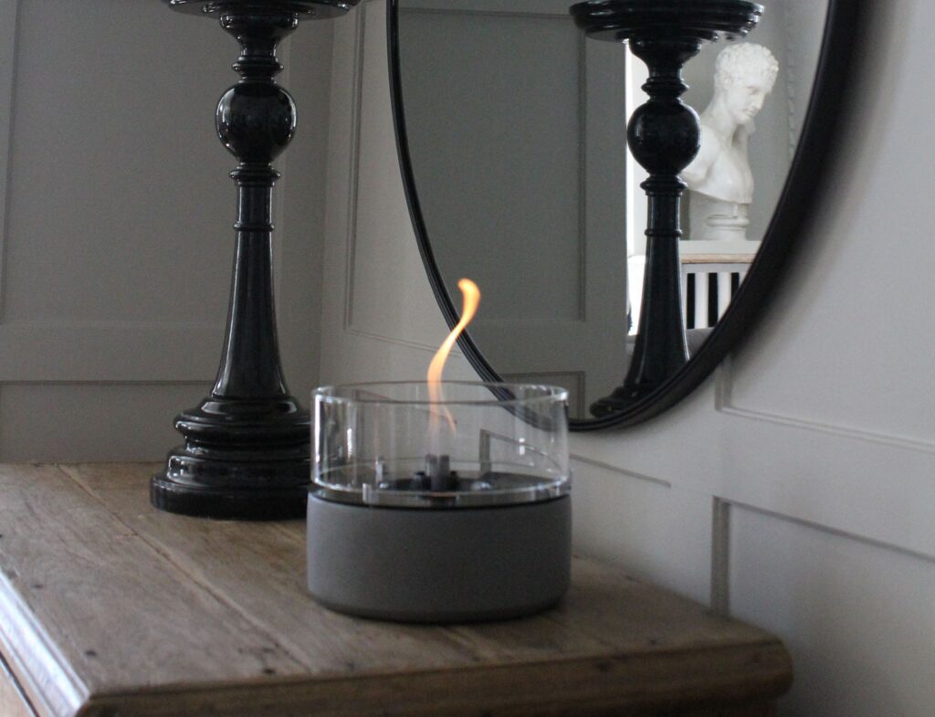 Τζάκια & Εστίες Φωτιάς Εσωτερικών Χώρων Cafe 18 Concrete Tenderflame Tf-200009