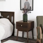 Κομοδίνο Tiffany Home Deco Factory - 40X40X55Cm