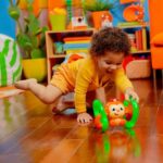 Μουσικό Παιχνίδι Bright Starts Little Roll & Glow Monkey
