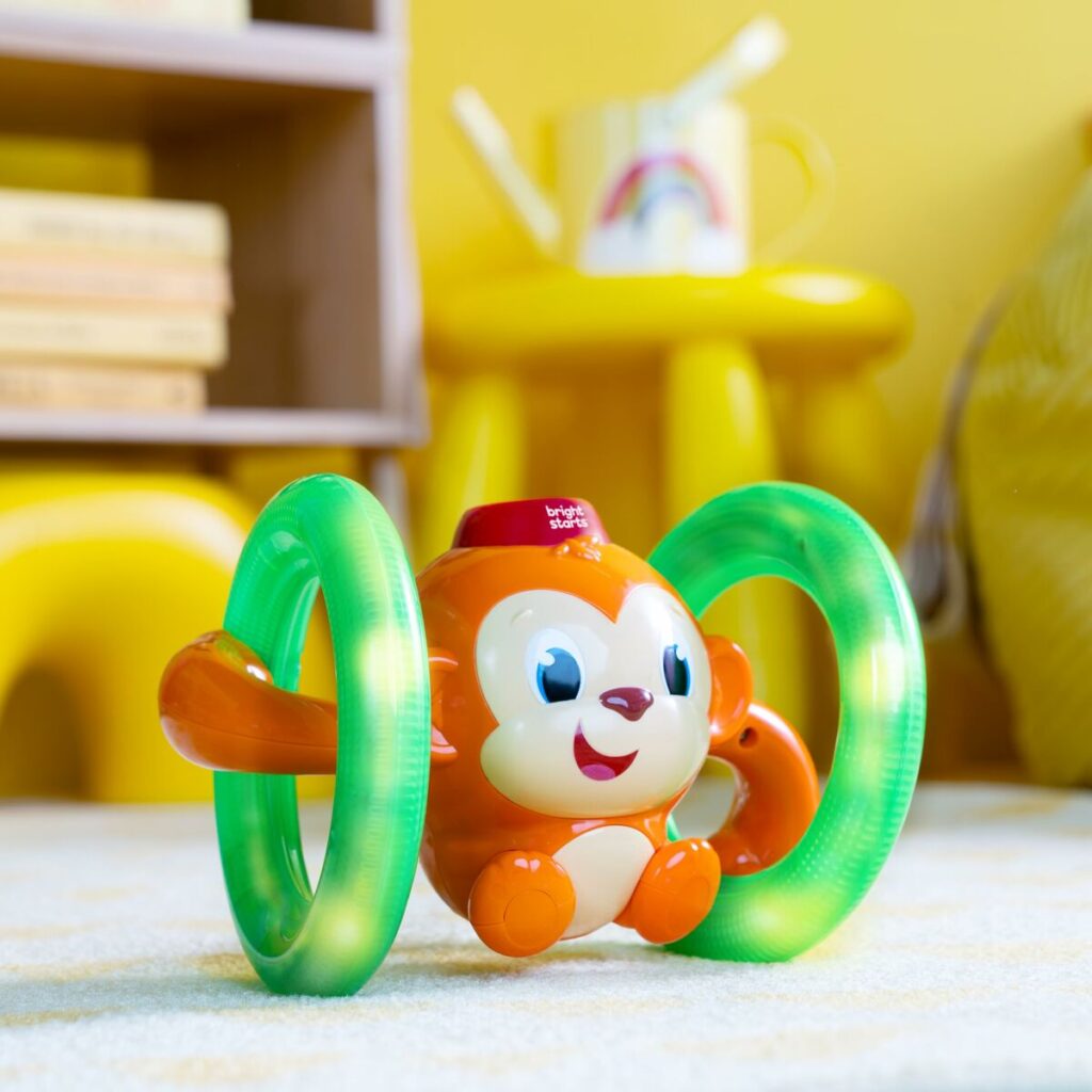 Μουσικό Παιχνίδι Bright Starts Little Roll & Glow Monkey