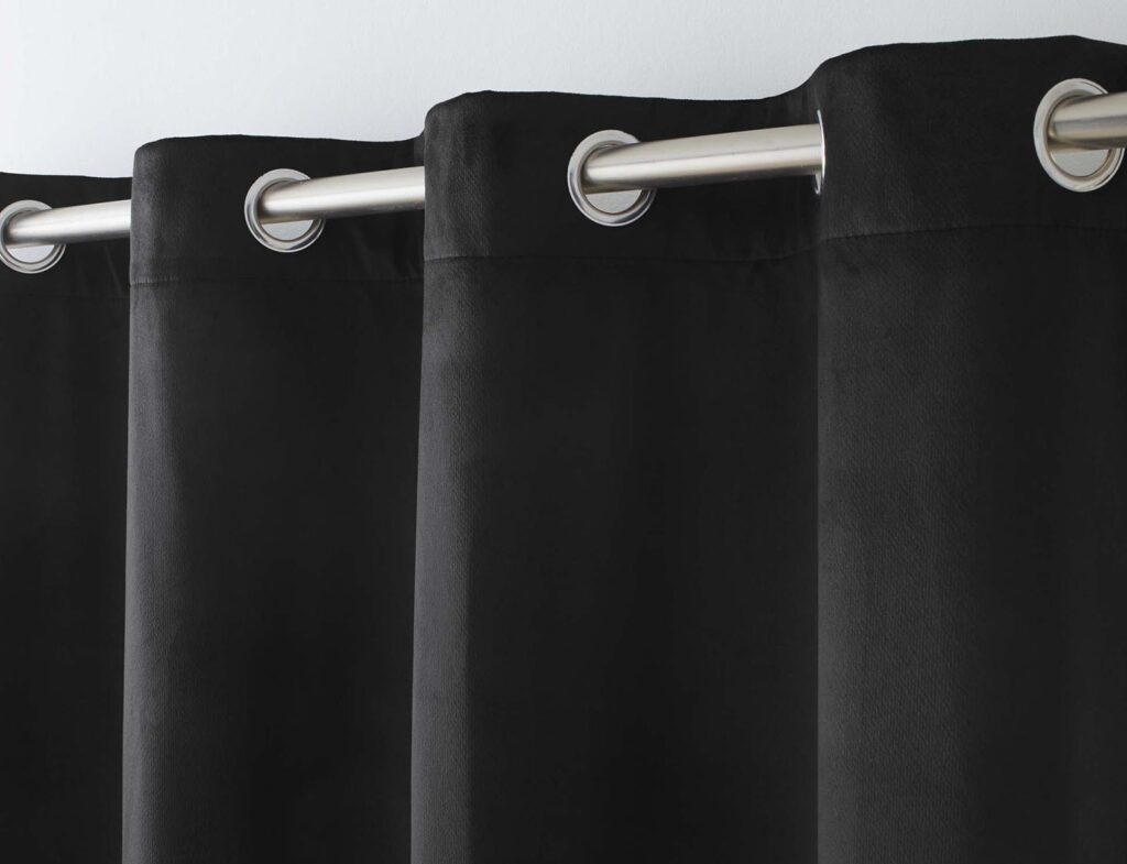 Κουρτίνες & Κουρτινόξυλα Curtain With Eyelets 140 X 260 Cm Insulating/Embos