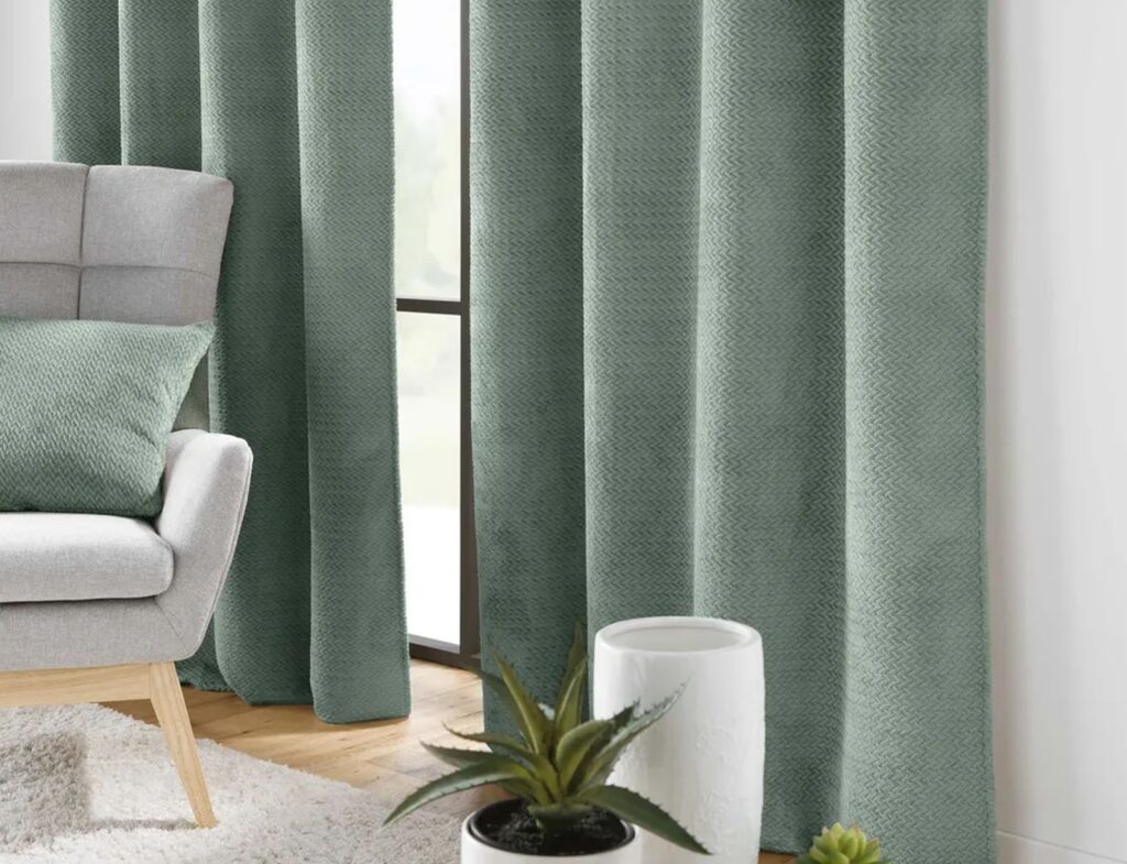 Κουρτίνες & Κουρτινόξυλα Curtain With Eyelets 140 X 240 Cm Plain Embossed F