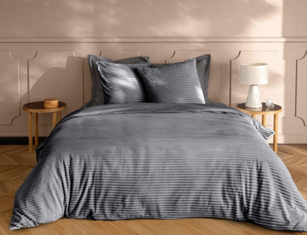 Παπλωματοθήκες & Κλινοσκεπάσματα 3 Pieces Bedding Set 240 X 220 Cm Plain Embossed F