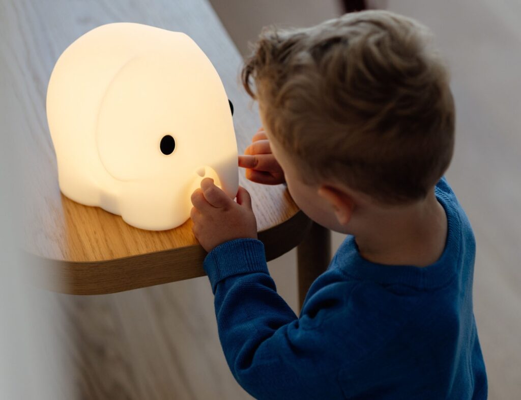 Φωτιστικά Μπαταρίας & Ηλιακά Elephant Lamp Bundle Of Light 15 Cm White