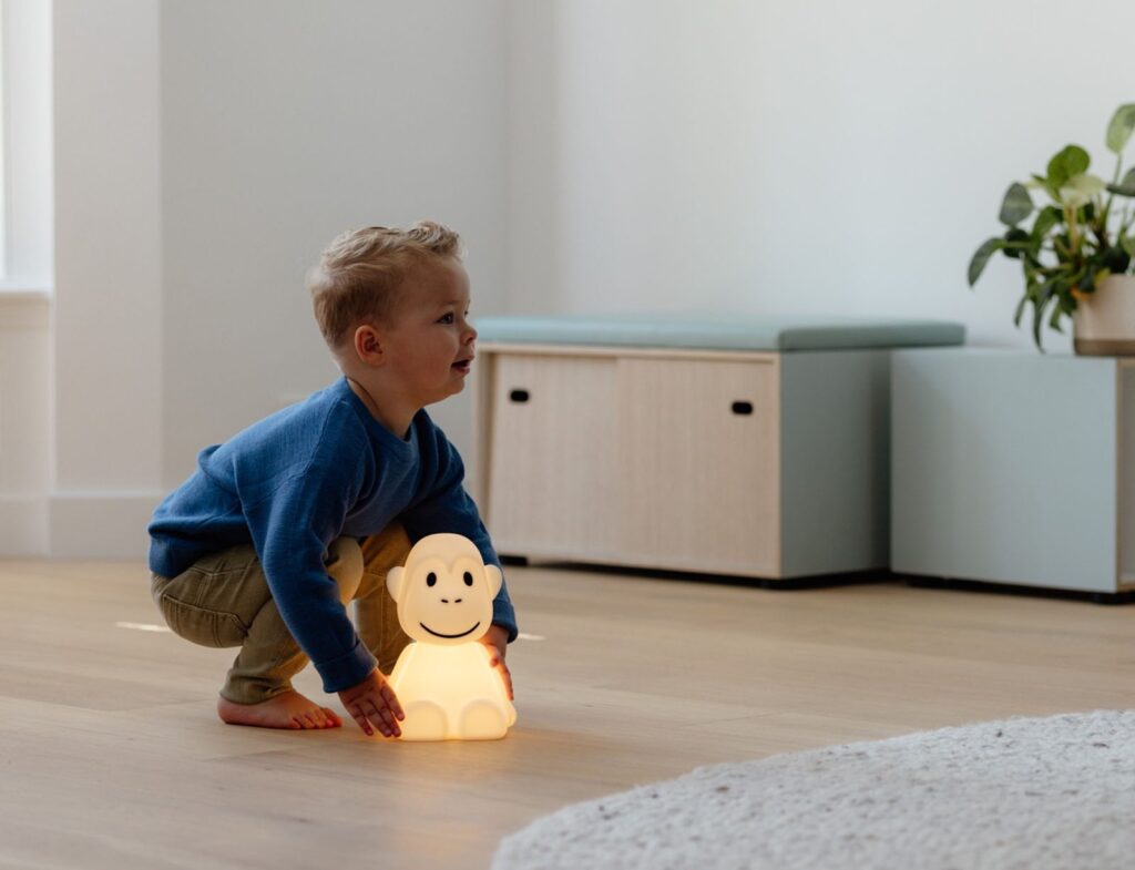 Φωτιστικά Μπαταρίας & Ηλιακά Monkey Lamp Bundle Of Light 23 Cm White